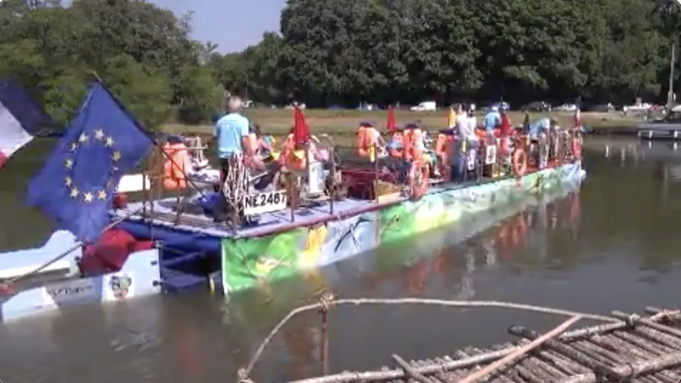 Le train de bois au Port de Chaumot